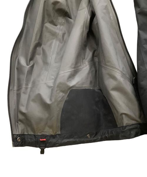 ARC'TERYX（アークテリクス）ARC'TERYX (アークテリクス) ナイロンパンツ　ARC'TERYX　メンズ　ブラック　 ブラック サイズ:Mの古着・服飾アイテム