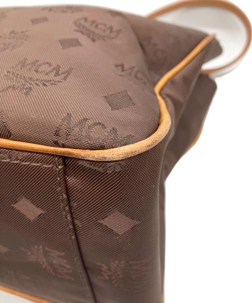 MCM（エムシーエム）MCM (エムシーエム) ナイロントートバッグ　MCM　ブラウン ブラウンの古着・服飾アイテム