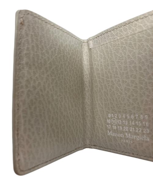 Maison Margiela（メゾンマルジェラ）Maison Margiela (メゾンマルジェラ) 2つ折り財布 ホワイトの古着・服飾アイテム