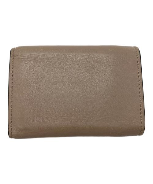 VALENTINO GARAVANI（ヴァレンティノ・ガラヴァーニ）VALENTINO GARAVANI (ヴァレンティノ・ガラヴァーニ) 3つ折り財布 ベージュの古着・服飾アイテム
