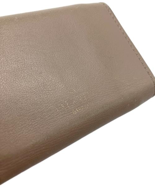 VALENTINO GARAVANI（ヴァレンティノ・ガラヴァーニ）VALENTINO GARAVANI (ヴァレンティノ・ガラヴァーニ) 3つ折り財布 ベージュの古着・服飾アイテム
