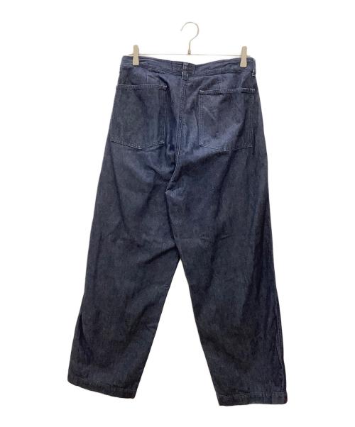 STILL BY HAND（スティルバイハンド）STILL BY HAND (スティルバイハンド) デニムパンツSTILL BY HANDインディゴ　10oz denim box pleat pants インディゴ サイズ:SIZE 46の古着・服飾アイテム