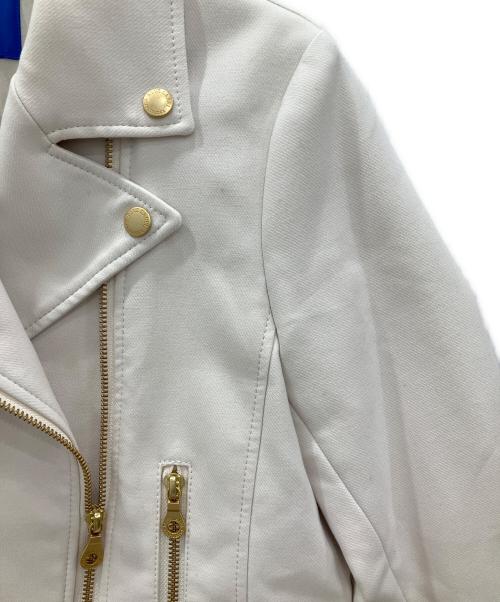 BLUE LABEL CRESTBRIDGE（ブルーレーベルクレストブリッジ）BLUE LABEL CRESTBRIDGE (ブルーレーベルクレストブリッジ) ダブルライダースジャケット　	BLUE LABEL CRESTBRIDGE　レディース　アイボリー アイボリー サイズ:Mの古着・服飾アイテム