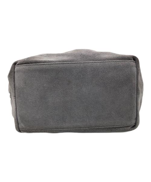 MM6 Maison Margiela（エムエムシックスメゾンマルジェラ）MM6 Maison Margiela (エムエムシックスメゾンマルジェラ) ショルダーバッグ　MM6 Maison Margiela　スウェード　グレー グレーの古着・服飾アイテム