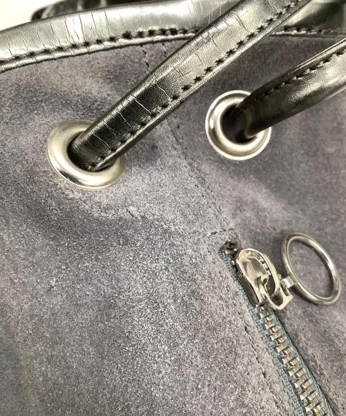 MM6 Maison Margiela（エムエムシックスメゾンマルジェラ）MM6 Maison Margiela (エムエムシックスメゾンマルジェラ) ショルダーバッグ　MM6 Maison Margiela　スウェード　グレー グレーの古着・服飾アイテム