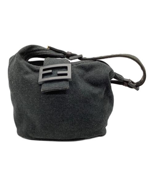 FENDI（フェンディ）FENDI (フェンディ) ショルダーバッグ　FENDI　マンマバケット　使用感有の古着・服飾アイテム