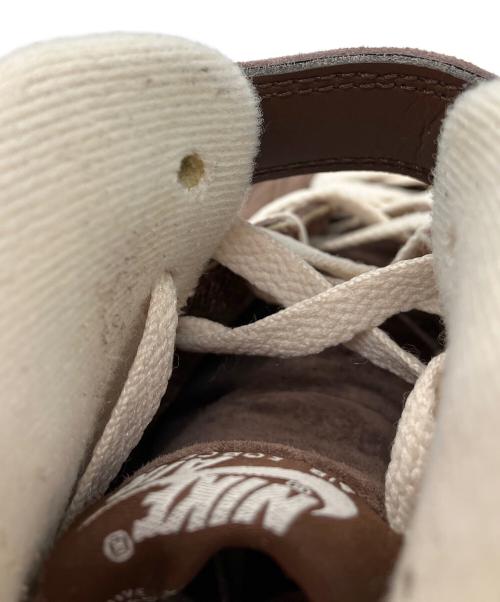 NIKE（ナイキ）NIKE (ナイキ) ハイカットスニーカー　NIKE　メンズ　ブラウン　Air Force 1 Mid ’07 QS　DM0107-200 ブラウン サイズ:28の古着・服飾アイテム