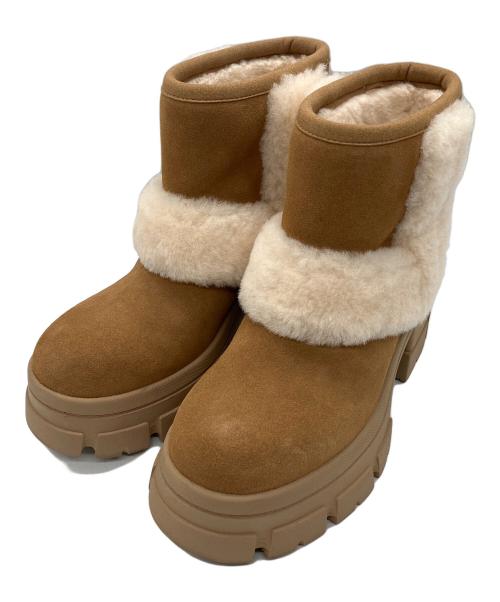 UGG（アグ）UGG (アグ) ムートンブーツ　UGG　レディース　ベージュ　Brooklyn Sunburst ベージュ サイズ:24.5の古着・服飾アイテム