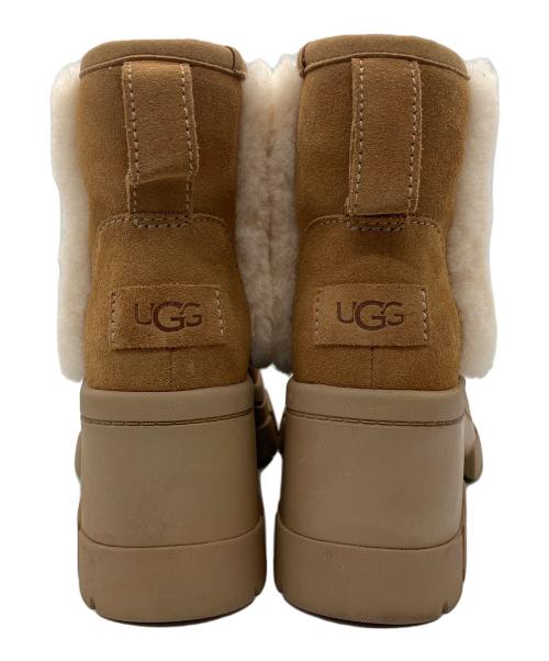 UGG（アグ）UGG (アグ) ムートンブーツ　UGG　レディース　ベージュ　Brooklyn Sunburst ベージュ サイズ:24.5の古着・服飾アイテム