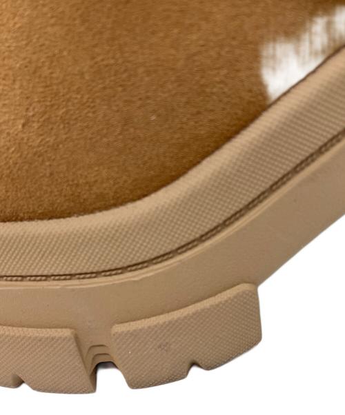 UGG（アグ）UGG (アグ) ムートンブーツ　UGG　レディース　ベージュ　Brooklyn Sunburst ベージュ サイズ:24.5の古着・服飾アイテム