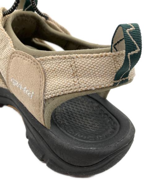KEEN（キーン）KEEN (キーン) GRAMICCI (グラミチ) サンダル　KEEN　GRAMICCI　メンズ　ベージュ ベージュ サイズ:27.5の古着・服飾アイテム