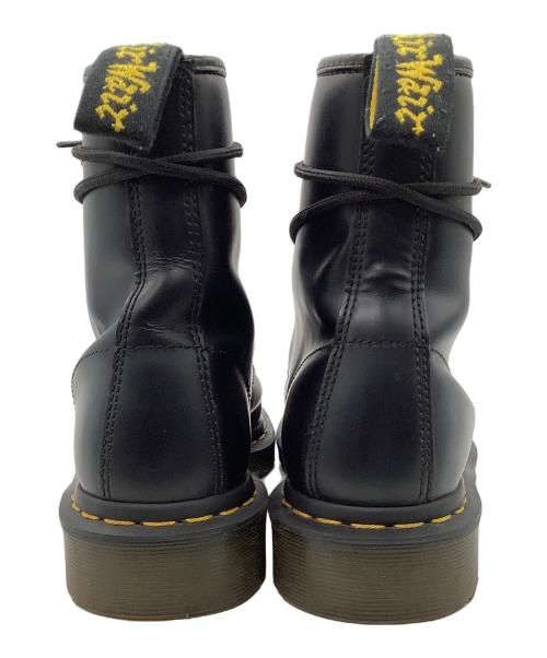 Dr.Martens（ドクターマーチン）Dr.Martens (ドクターマーチン) 8ホールブーツ　	Dr.Martens　メンズ　ブラック ブラック サイズ:26の古着・服飾アイテム