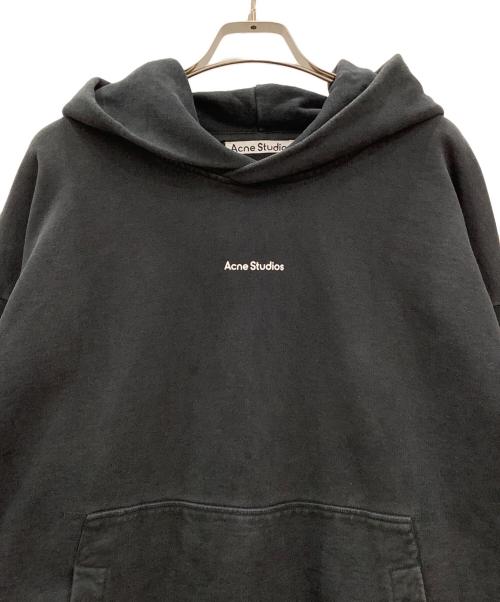 Acne studios（アクネ ストゥディオズ）Acne studios (アクネ ストゥディオス) ロゴプリントフーディー　ACNE STUDIOS　メンズ　ブラック ブラック サイズ:Mの古着・服飾アイテム
