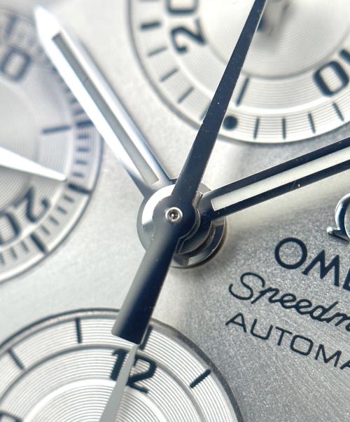 OMEGA（オメガ）OMEGA (オメガ) Speedmaster Automatic Date スピードマスター デイト Ref.3513.30 シルバー文字盤 シルバー文字盤 サイズ:39mm/19cmの古着・服飾アイテム