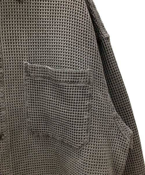 COOTIE PRODUCTIONS（クーティープロダクツ）COOTIE PRODUCTIONS (クーティープロダクツ) 長袖シャツ　COOTIE PRODUCTIONS　メンズ　グレー グレー サイズ:Sの古着・服飾アイテム