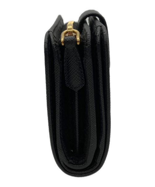 PRADA（プラダ）PRADA (プラダ) 2つ折り財布　PRADA　サフィアーノ　金具小キズ有の古着・服飾アイテム