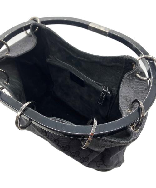 GUCCI（グッチ）GUCCI (グッチ) リングハンドルバッグ　GUCCI　キャンバス　レディース　ブラック　GG柄 ブラックの古着・服飾アイテム