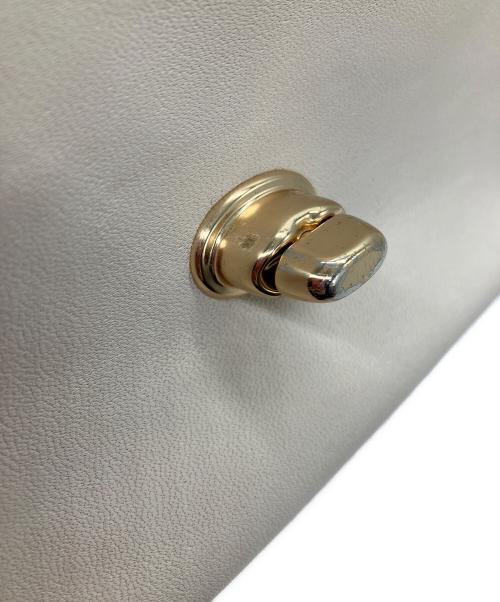 COACH（コーチ）COACH (コーチ) ショルダーバッグ　COACH　チャーム欠品　アイボリー アイボリーの古着・服飾アイテム