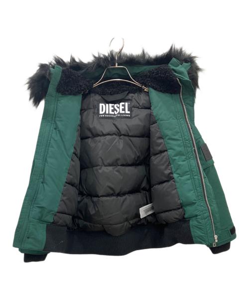 DIESEL（ディーゼル）DIESEL (ディーゼル) 中綿ジャケット　DIESEL　キッズ　グリーン　 グリーン サイズ:8の古着・服飾アイテム