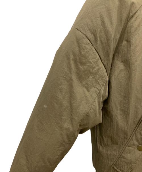 GREGORY（グレゴリー）GREGORY (グレゴリー) CAMEROON DOWN JACKET　GREGORY　メンズ　カーキ×レッド カーキ×レッド サイズ:XSの古着・服飾アイテム