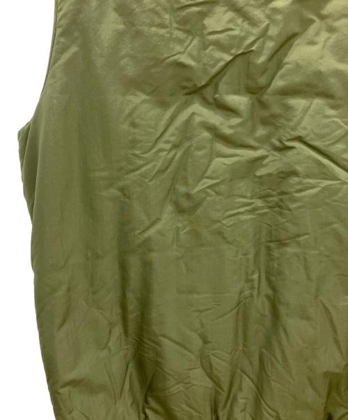 GEN ⅲ（ジェンスリー）GEN ⅲ (ジェンスリー) 中綿ベスト　GEN ⅲ　メンズ　カーキ　	LEVEL7 PRIMALOFT VEST　BAF社製 カーキ サイズ:Lの古着・服飾アイテム