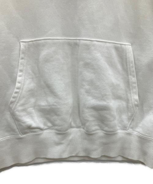 WIND AND SEA（ウィンダンシー）WIND AND SEA GOD SELECTION XXX (ゴッドセレクショントリプルエックス) プルオーバーパーカー　WIND AND SEA　GOD SELECTION XXX　メンズ　ホワイト ホワイト サイズ:Lの古着・服飾アイテム