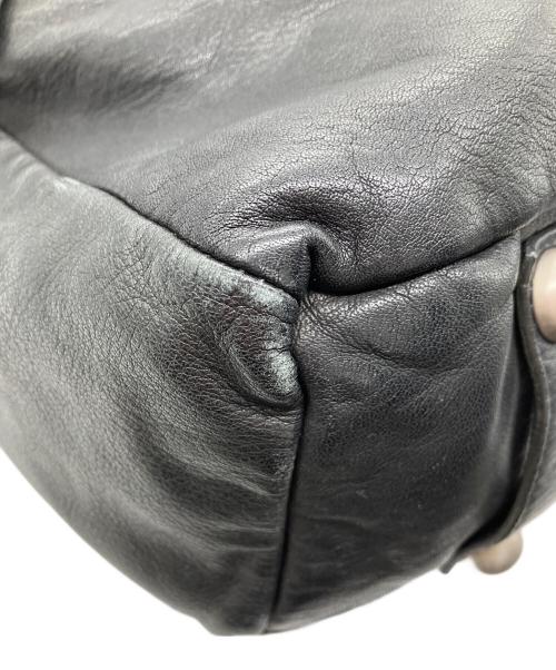 kawa-kawa（カワカワ）kawa-kawa (カワカワ) ビッグジッパーショルダーバッグ ブラックの古着・服飾アイテム