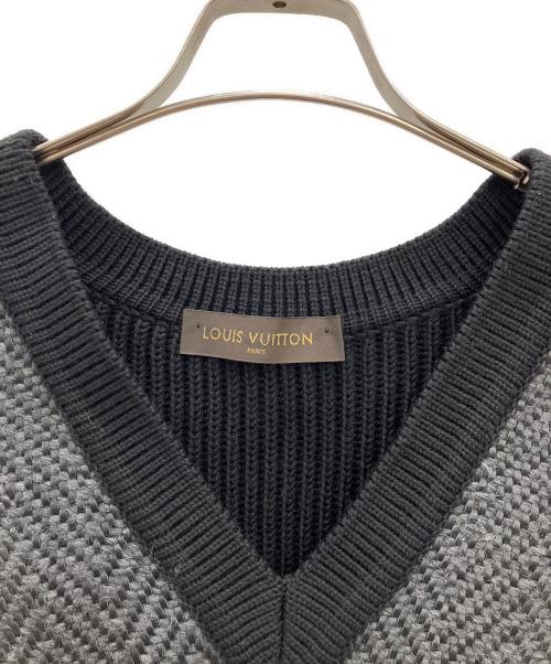 LOUIS VUITTON（ルイ ヴィトン）LOUIS VUITTON (ルイ ヴィトン) Vネックニット　LOUIS VUITTON　メンズ　ブラック　HDN68WDJY ブラック サイズ:XLの古着・服飾アイテム