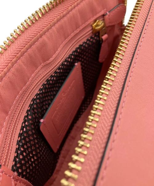 COACH（コーチ）COACH (コーチ) A BATHING APE (ア ベイシング エイプ) ショルダーバッグ　COACH　A BATHING APE　シグネチャー　本体のみ　レディース　ピンク ピンクの古着・服飾アイテム