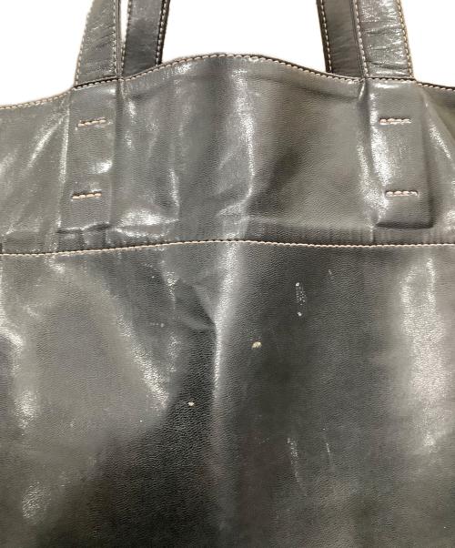 N°21（ヌメロヴェントゥーノ）N°21 (ヌメロヴェントゥーノ) ロゴトートバッグ　ブラック ブラックの古着・服飾アイテム