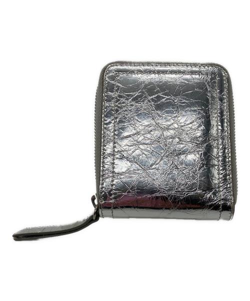 Maison Margiela（メゾンマルジェラ）Maison Margiela (メゾンマルジェラ) ラウンドファスナー財布　Maison Margiela　ミディアムジップアラウンドウォレット　シルバー シルバーの古着・服飾アイテム