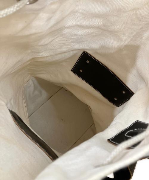 FUMIKA UCHIDA（フミカウチダ）FUMIKA UCHIDA (フミカウチダ) キャンバスショルダーバッグ　FUMIKA UCHIDA　DSNAP　バングル無しの古着・服飾アイテム