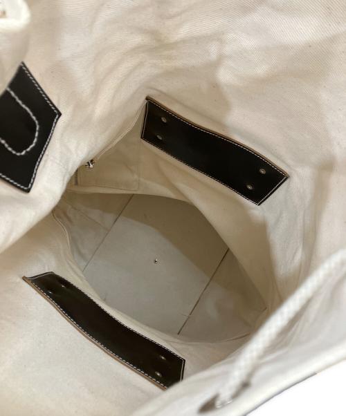 FUMIKA UCHIDA（フミカウチダ）FUMIKA UCHIDA (フミカウチダ) キャンバスショルダーバッグ　FUMIKA UCHIDA　DSNAP　バングル無しの古着・服飾アイテム