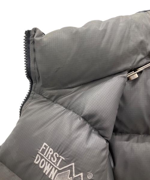 FIRST DOWN（ファーストダウン）FIRST DOWN (ファーストダウン) リバーシブルダウンジャケット　FIRST DOWN　メンズ　ブラック ブラック サイズ:Mの古着・服飾アイテム