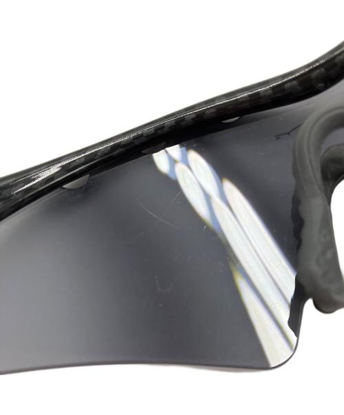 OAKLEY（オークリー）OAKLEY (オークリー) サングラス ホワイト×グレーの古着・服飾アイテム
