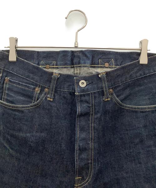 TENDERLOIN（テンダーロイン）TENDERLOIN (テンダーロイン) デニムパンツ　TENDERLOIN　インディゴ　ボタンフライ シンチバッグ インディゴ サイズ:SIZE 76cm (W30)の古着・服飾アイテム