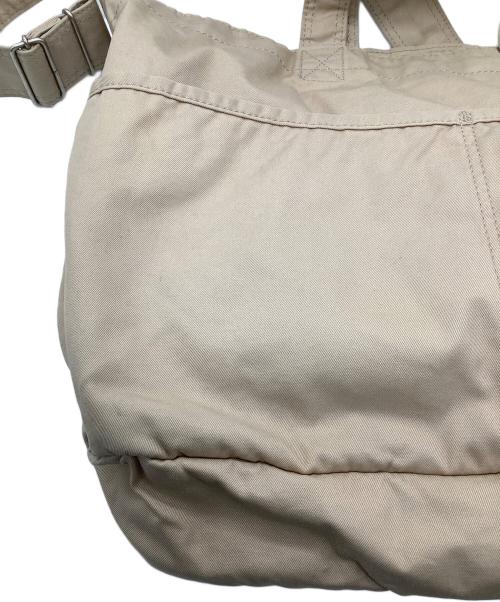 PORTER（ポーター）PORTER (ポーター) ショルダートートバッグ　フェイバー　ベージュ ベージュの古着・服飾アイテム