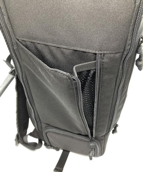 Evoon（エボーン）Evoon (エボーン) マルチカメラバッグ　Evoon　未使用品　ブラック ブラック 未使用品の古着・服飾アイテム