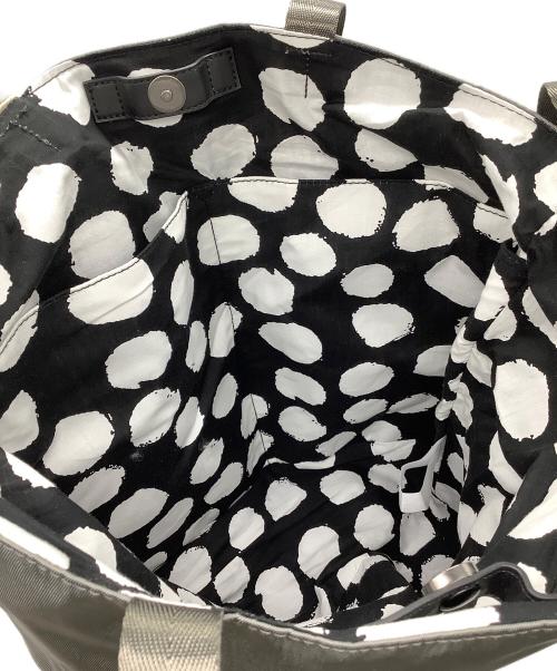 ear PAPILLONNER（イアパピヨネ）ear PAPILLONNER (イアパピヨネ) アジャスタートートバッグ　カーキ カーキの古着・服飾アイテム