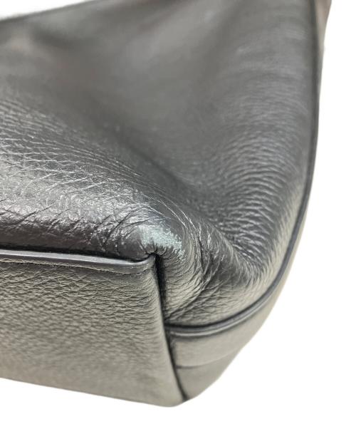 COACH（コーチ）COACH (コーチ) ショルダーバッグ　COACH　ヴァルダッフルの古着・服飾アイテム