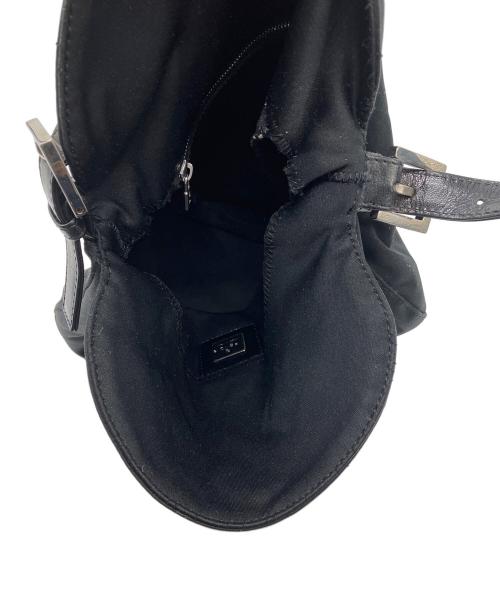 FENDI（フェンディ）FENDI (フェンディ) ハンドバッグ　FENDI　マンマバケット　ブラック　 ブラックの古着・服飾アイテム