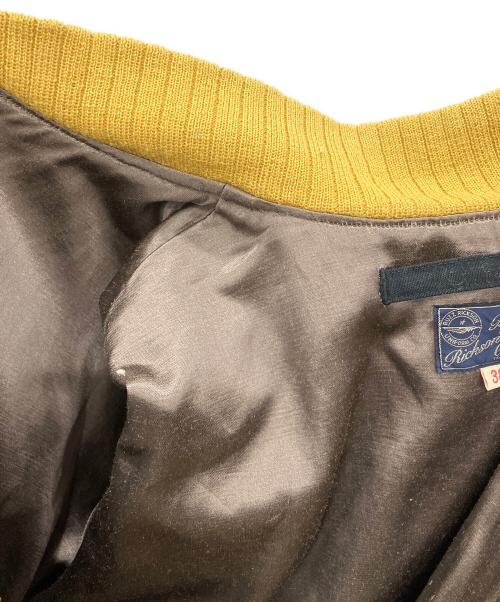 Buzz Rickson’s（バズリクソンズ）Buzz Rickson’s (バズリクソンズ) スーベニールツアージャケット　Buzz Rickson’s　メンズ　ブラック×イエロー　袖口穴有 ブラック×イエロー サイズ:38の古着・服飾アイテム
