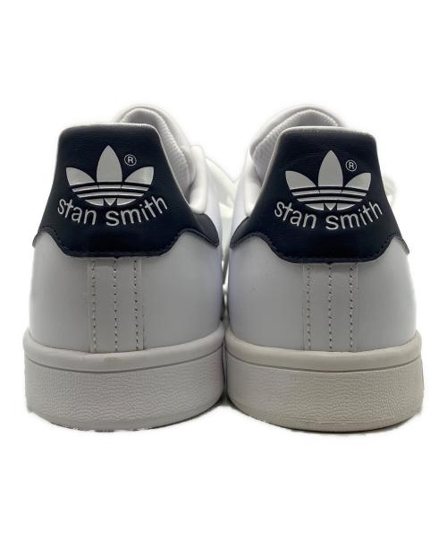 adidas（アディダス）adidas (アディダス) スニーカー　adidas　メンズ　ホワイト　STANSMITH ホワイト サイズ:27の古着・服飾アイテム
