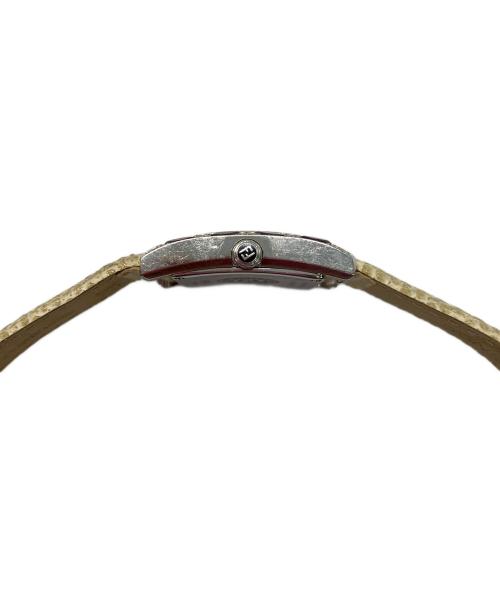 FENDI（フェンディ）FENDI (フェンディ) 腕時計　FENDI　クラシコ　箱付　ホワイト ホワイトの古着・服飾アイテム