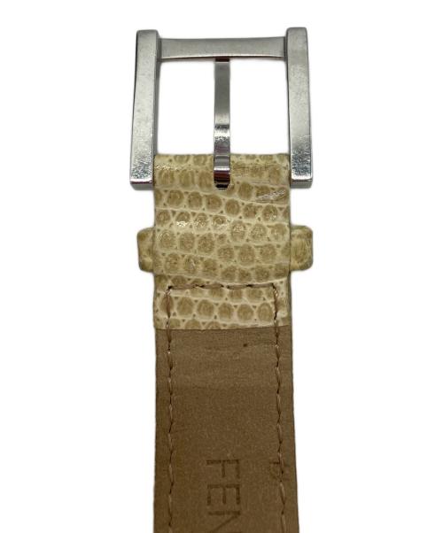 FENDI（フェンディ）FENDI (フェンディ) 腕時計　FENDI　クラシコ　箱付　ホワイト ホワイトの古着・服飾アイテム