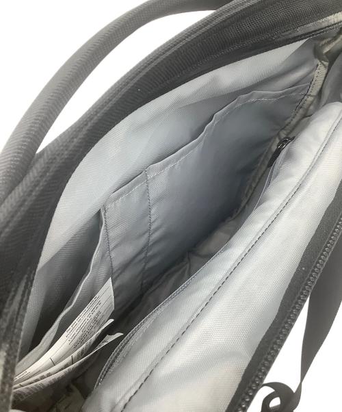 ARC'TERYX（アークテリクス）ARC'TERYX (アークテリクス) Arro 8 Shoulder Bag ブラックの古着・服飾アイテム