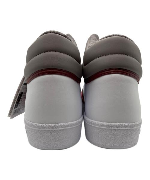 adidas（アディダス）adidas (アディダス) ハイカットスニーカー ホワイト×レッド サイズ:27の古着・服飾アイテム