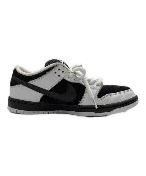 NIKE SB（ナイキエスビー）NIKE SB (ナイキエスビー) スニーカー ホワイト×ブラック サイズ:27.5の古着・服飾アイテム