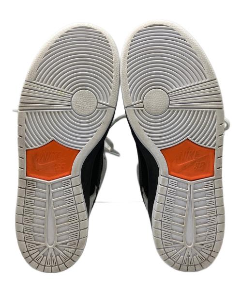 NIKE SB（ナイキエスビー）NIKE SB (ナイキエスビー) スニーカー ホワイト×ブラック サイズ:27.5の古着・服飾アイテム