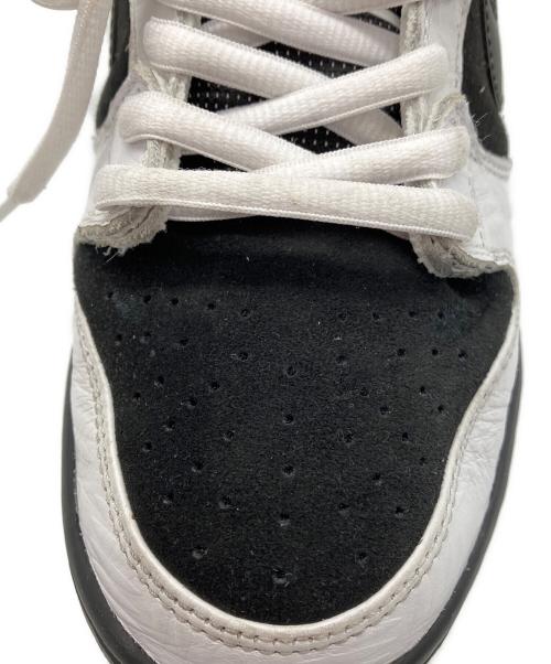 NIKE SB（ナイキエスビー）NIKE SB (ナイキエスビー) スニーカー ホワイト×ブラック サイズ:27.5の古着・服飾アイテム